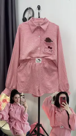 Set bộ hottrend#xuhuong #setbo #thoitrangnu #moingaymotoutfit #quanao 