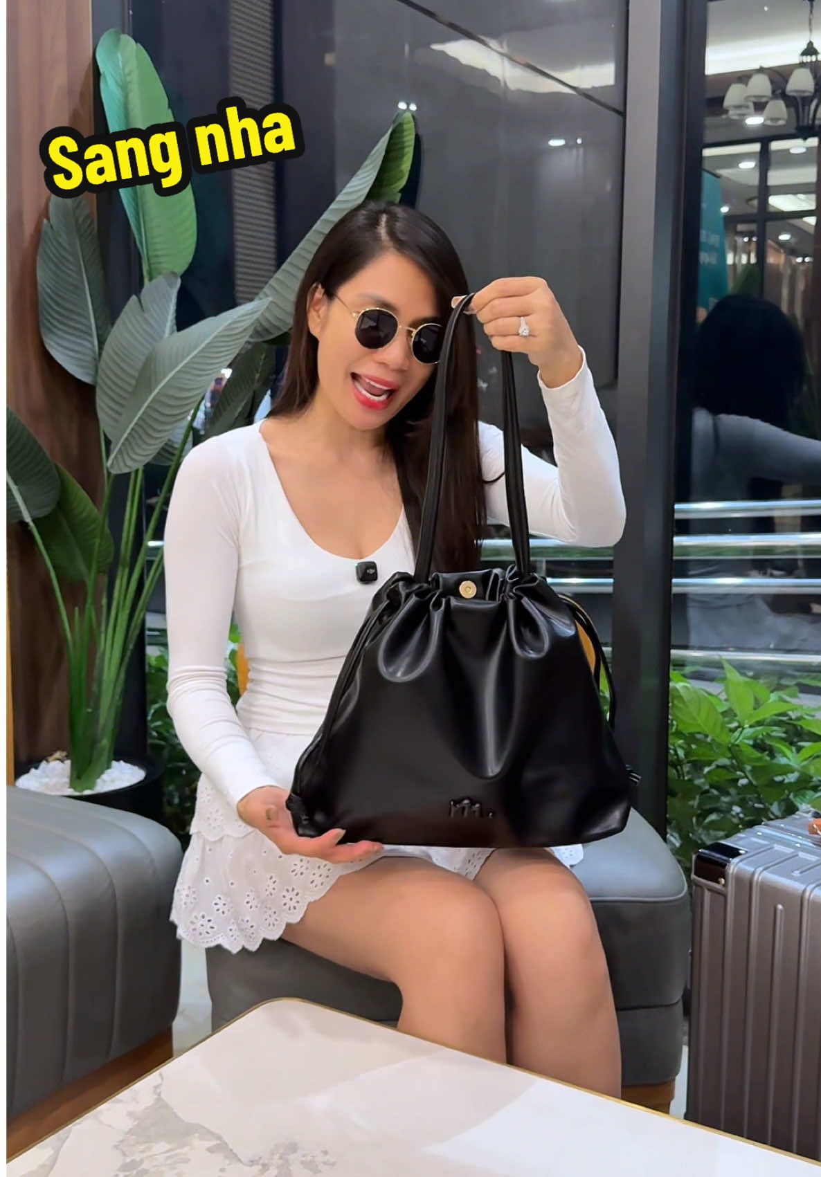 Túi Tote dây rút nhà MOSSDOOM vừa đẹp lại tiện lợi mà chất da mềm xài ưng lắm luôn chị em ạ #xuhuong #tui #tuixach #mossdoom #tuitote 