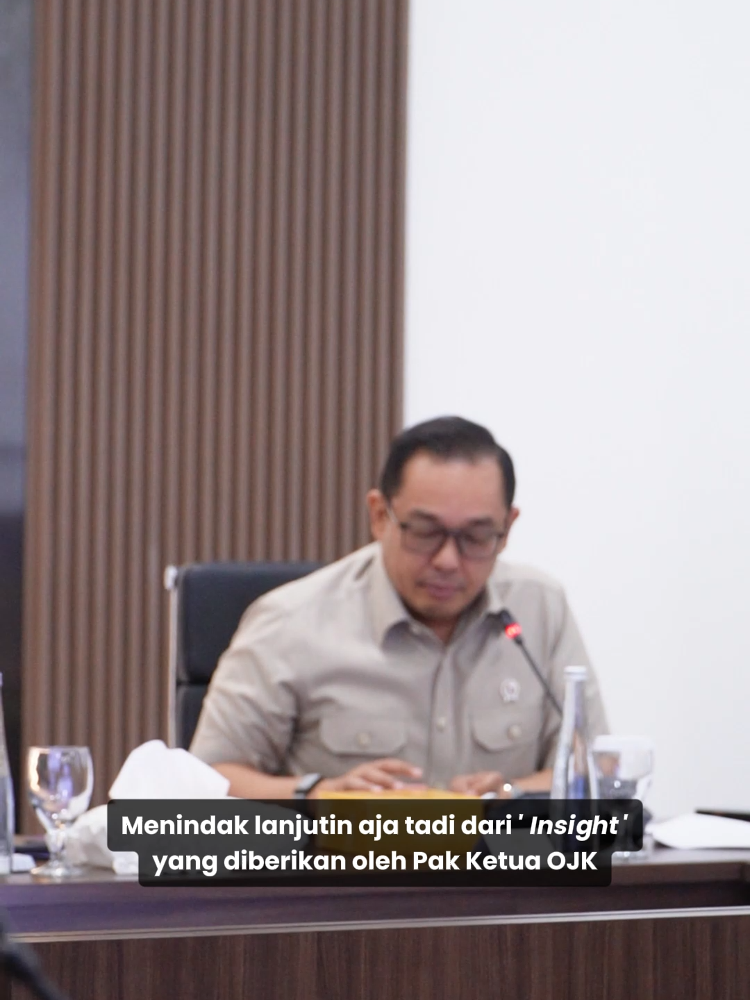 Menghadiri Pertemuan Task Force Strategi Perdagangan Global Indonesia dengan Ketua Dewan Komisioner Otoritas Jasa Keuangan di Kantor Kementerian Luar Negeri.  Dalam pertemuan ini, Kementerian Investasi & Hilirisasi/BKPM menyampaikan pointers penting terkait capaian investasi pada semester I tahun 2025. Serta Deregulasi dalam rangka peningkatan daya saing/iklim berusaha dan upaya meningkatkan kemudahan berusaha dalam menciptakan iklim investasi yang lebih responsif.