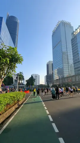 Susu murni nasional di cfd jakarta #jakarta #sudirmanstreet #cfd #hotelindonesiakempinski