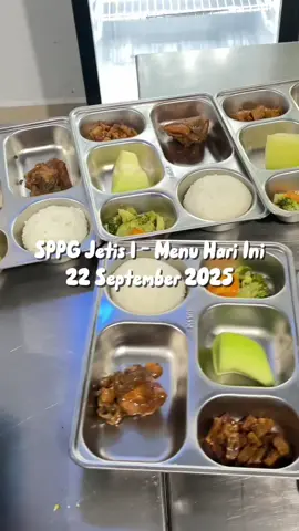 Siapa yang suka nih ayam kecap?🙆‍♀️ #fyp #mbg #makanbergizigratis #programmbg #sppgjetis1 