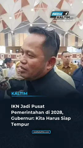 SAMARINDA - Presiden Republik Indonesia (RI), Prabowo Subianto, dalam Perpres mencantumkan bahwa 2028 Ibu Kota Nusantara (IKN) akan menjadi Ibu Kota Politik. Kalimantan Timur (Kaltim) sebagai salah satu Provinsi penyangga menjadi krusial. Oleh karenanya, Gubernur Kaltim, Rudy Mas'ud mendukung inisiatif presiden tersebut. Ia mengajak masyarakat untuk siap menyambut kemungkinan ibu kota politik itu. Dengan mempersiapkan mental siap tempur, serta hidup berdampingan bersama masyarakat luar Kaltim. Warta Video: K. Irul Umam