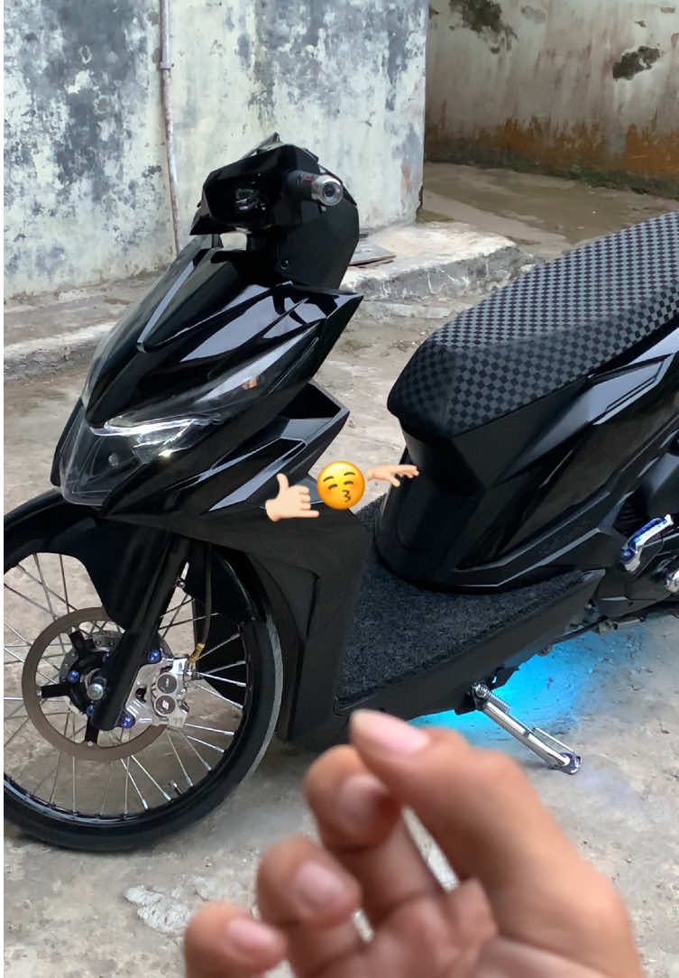 lewat mulu co sound nya😭😭#beatesp #hondabeat #4u #parkirajaganteng 