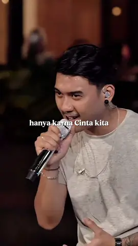 Semoga tiada yang kecewa hanya karna cinta kita🥹 #CapCut #gilgasahid #cintaterlarang 