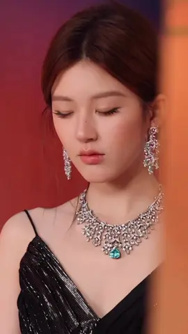 Makeup cùng Tư tỷ 🥰🥰 đẹp tuỵt vờii ✨✨ #xuhuong #makeuptutorial #tiktok #trending #makeup 
