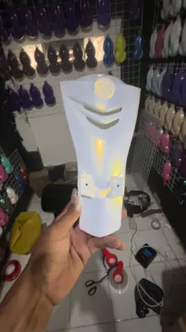 Cat special effect gold PU 