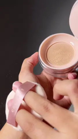 ini dia yg ditunggu2!! wardah colorfit loose powder revamp, siapa yg tebakannya bener hayoooo 👀🤏🏻 #fypシ #loosepowder #colorfit #makeupviral #fypシ゚ 
