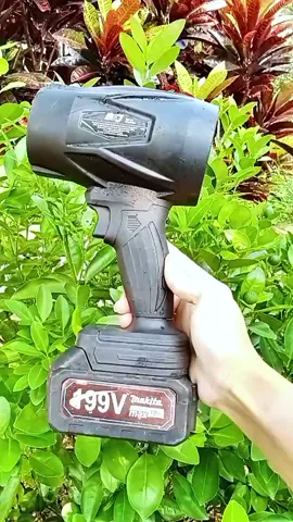 bỏ ra chưa tới 300 anh chị em mình có ngay một   máy hỗ trợ dọn dẹp   lá rác bụi bẩn nhanh chóng tiện lợi so với dùng chổi#maythoiphanlucbfj #maythoibui #maythoibuicamtay #maythoibui #_phamha2 