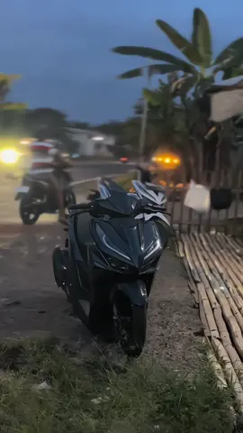sbnya lengket gini😌#berandafypvarioojitstyle#deprokstyle#fypvario125