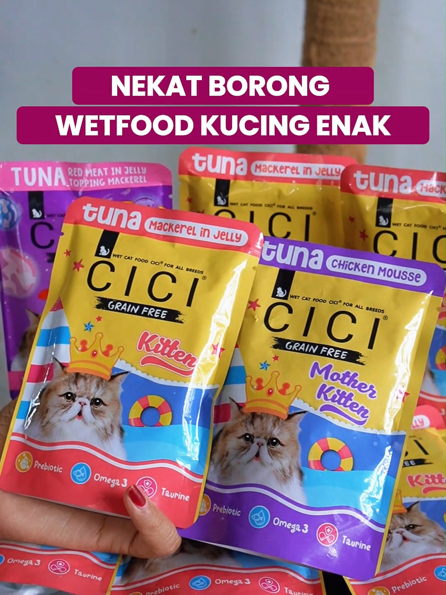 Akhirnya paket yang ditunggu-tunggu datang juga nih! Ini produk baru dari Cici, namanya Cici Pouch Grain Free Cat Food. Makanan baru Cici ini nggak cuma sehat dan berkualitas, tapi juga bikin waktu makan jadi lebih menyenangkan karena varian rasanya yang super beragam. Aku ambil yang paket mix supaya kucingku bisa cobain semua rasanya, dari Tuna, Mackerel, sampai Calamari. Semuanya diolah tanpa biji-bijian, lho, jadi aman banget buat perut sensitif. Aku mau cobain yang rasa Tuna Calamari dulu ke kucingku. Waktu dibuka, aromanya langsung semerbak, bikin dia semangat banget! Rasanya juga dibuat kuat dan lezat seperti jejak panggang ikan, yang bikin indera perasa kucing lebih peka. Cici Pouch diformulasikan untuk semua usia kucing, jadi cocok buat kitten sampai kucing dewasa. Produk ini juga diperkaya vitamin dan taurin yang penting buat kesejahteraan kucing. Yuk, cobain makanan grain free terbaru ini buat kucing kamu! Produknya udah aku taruh di keranjang, ya.  #wibgajian #gajiansale