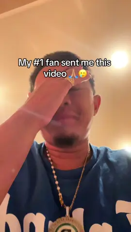 😭