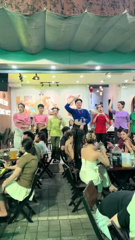 Đầu tuần chúc cả nhà vui vẻ tràn đầy năng lương😉😘#xuhuong #hanoi #nhau #nhảy 