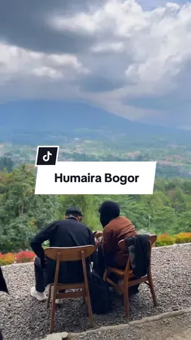 Siapa yang udah pernah kesini? Btw klo mau ke Humaira! Kalian wajib stay di Villa yang ada di tagg lokasi disini karna jaraknya deket bgt! 