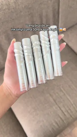 Ngapain repot cari lippie lain kalo 30rb udah dapet yang sebagus ini😍 #dazzleme #dazzlemeinkvinyl #inkvinyl #lipvinyl #dazzlemebeauty 