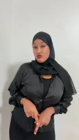 ❤️😍#suldaama👸🇧🇸 #somalitiktok #muqdishotiktok #foryoupage❤️❤️ #fyp #funny #videoviral #viral_video #fypシ゚ #friends #foryoupage 