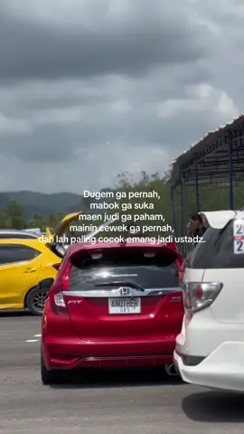 Hidup kok gini amat yaa 😭