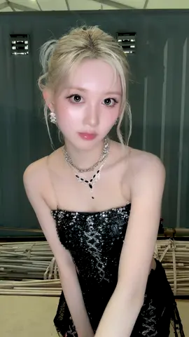 𝑄𝑢𝑒𝑒𝑛 𝑓𝑎𝑙𝑙 #IVE #아이브   #GAEUL #가을  