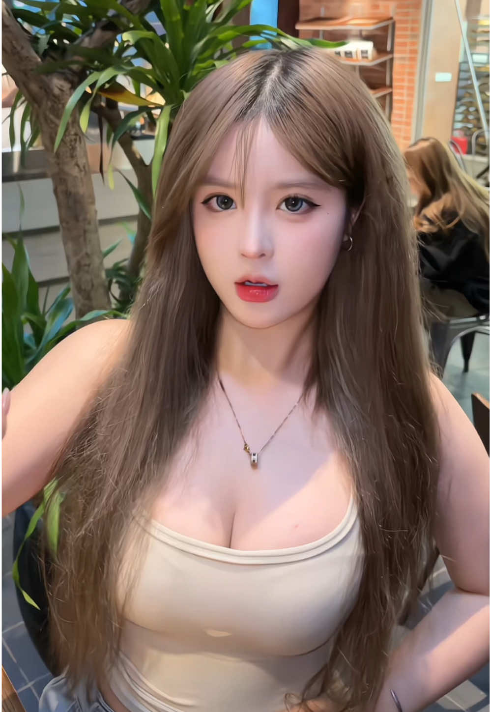 Cả đời e k dám mong