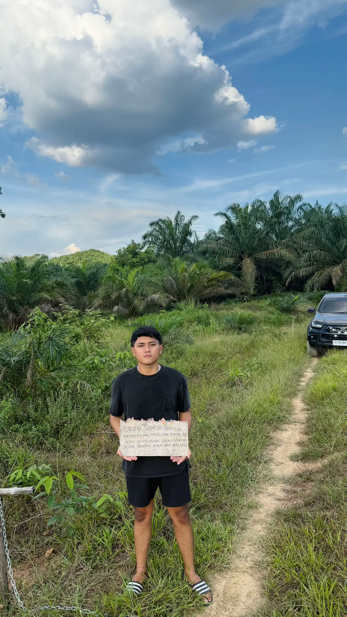 sawit+hilux 😍#fyp #anakkampung #petanisawit #berandatiktok #hilux4x4 