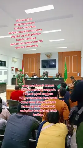 mana yg katanya anggota TNI bersama rakyat,dimedan rakyat dibunuh TNI cuma 13tahun,proses 9bln lamanya..GK percaya lagi SM TNI..@HIMEYA RAMBAS AGENCY @Lady wulan🐼 @Dekfras @😈Lady wulannn😈 @very_rider @🐾LoL3🎭 #himeyarambas_agency #fyp #Oknum_TNI_MEMBANTAI_RAKYAT#PEMBUNUHAN340_CUM13TAHUN 