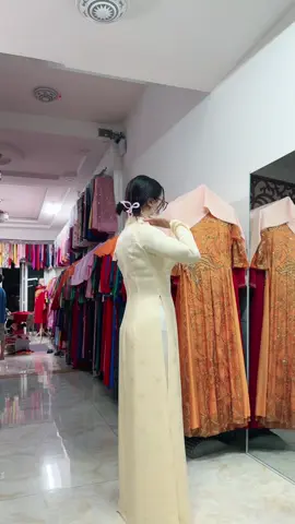 May áo dài cưới cho cô dâu #aodaihuonganh #aodaicuoidep #aodaicuoi 