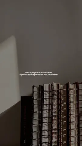 jangan menunggu waktu untuk berubah, tapi berubah lah selagi ada waktu 🌻 #storytime #foryoupage #trending #videoviral #creatorsearchinsights 