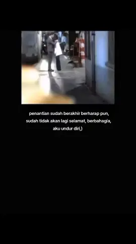 selamat berbahagia nona aku undur diri 😅#storywhatsapp #sadvibesstory🥀 #sadstory emong-story 🥀 fyp masuk beranda tiktok viral fyp 😅