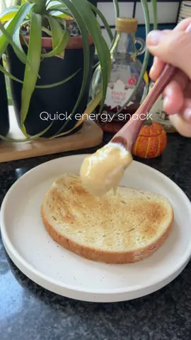 Fall snack 🍁 #fallsnack #quicksnack #highcarb #fallrecipes #autumnrecipes 