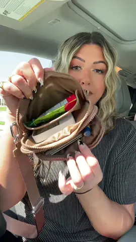 #irispluswallet #pluswallet #irisandrainbow #rfidwallet #wristlet #crossbodybag 
