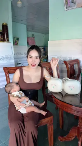 Mom nào đang dùng máy này Ko ạ. Đúng là chân ái nha 🙈 #xuhuongtiktok #xuhuong #mebim #giaitri #mayhutsua 