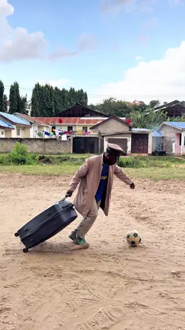 Who deserve to winn BALLON D’OR 😂 A. Zerobrainer B. ZEROBRAINER C. Zero Brainer @Serpo  #zerobrainer0 #SportsOnTikTok #AfricanFootball #ballondor #BallonDor2025 