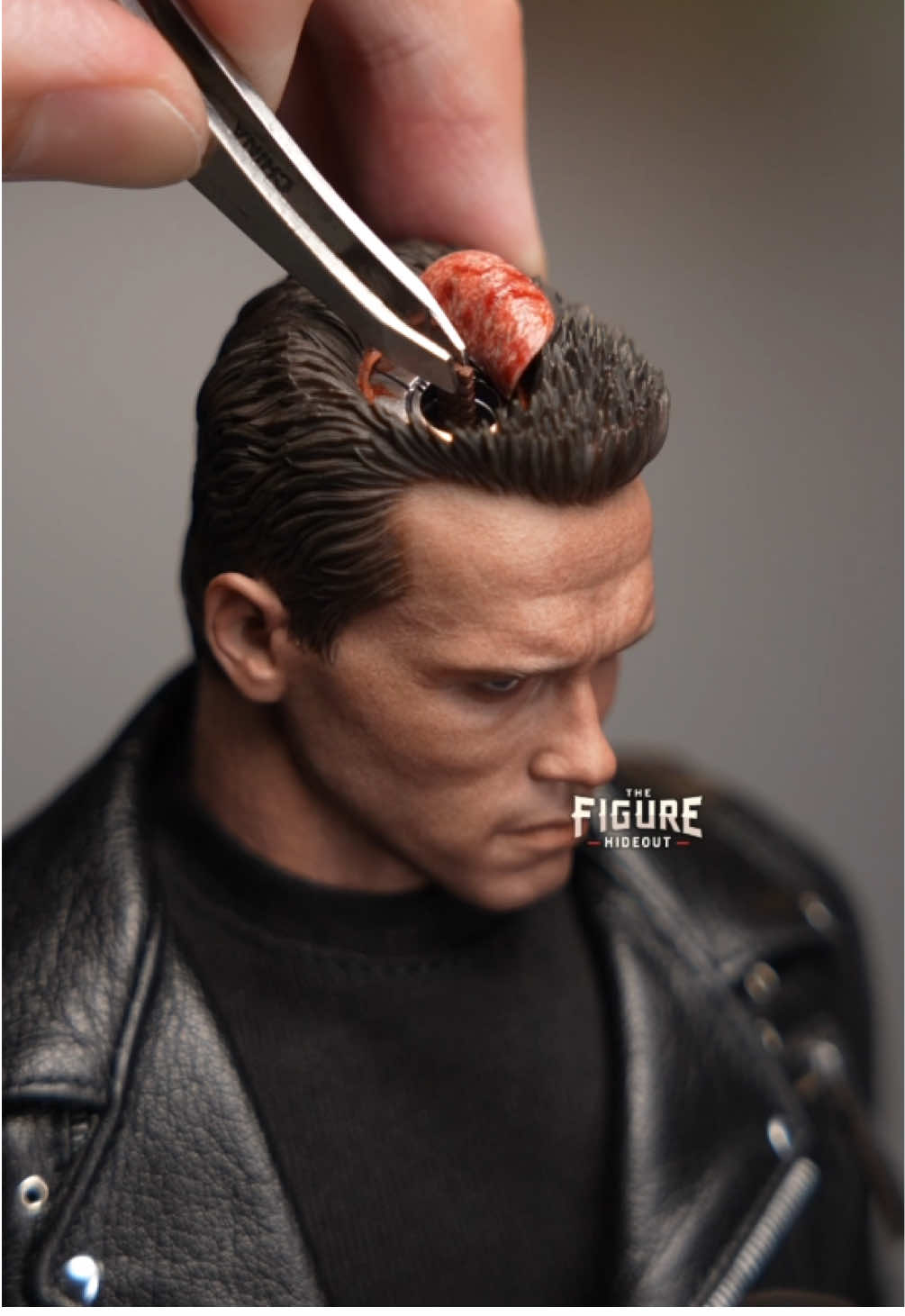 *FIRST LOOK* Hot Toys Terminator 2 Judgement day - T800 2.0 UNBOXING🤯🤯🤯 #unboxing #toys #actionfigures #hottoys #collection 