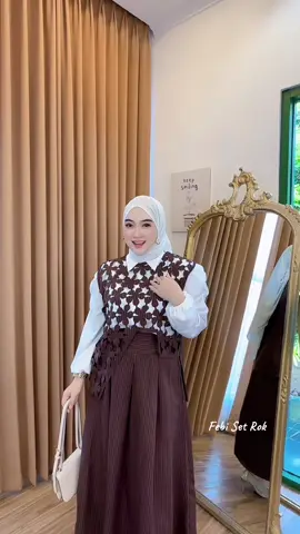 Cantik say 😍 #setrok #setelanwanita #viralvideo #fyp #bajucewe 