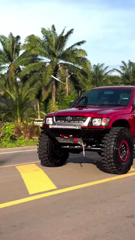 Credit to JOME GARAGE 🇹🇭 #4x4 #hilux #hiluxsr #hiluxmodified #offroad 