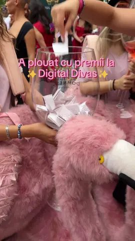 Și tu primești un premiu, și tu primești un premiu! Toată lumea primește un premiu! ✨ #365deziledevara #verite #romania #fyp #DigitalDivas