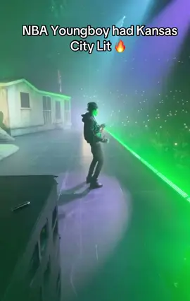 NBA Youngboy BLDI live performance in Kansas City 💚 #nbayoungboy #masatour #nbayoungboyconcert #youngboyneverbebrokeagain #4kt 