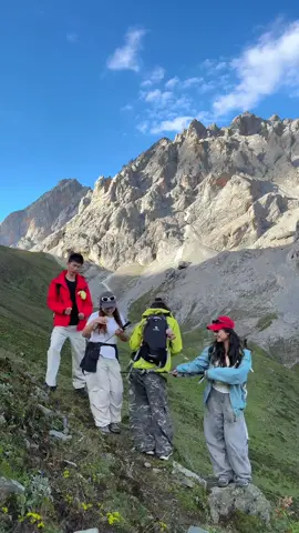 Âm nhạc kết nối 🎻🏞️ #fyp #xuhuong #Hiking #trekking #travel 
