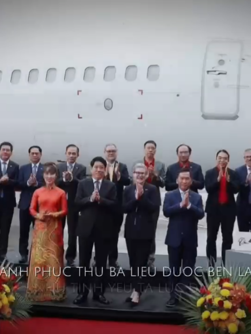 Vietjet Air chính thức được Boeing bàn giao 737 MAX 8 ... #vietjetair #capcut #boeing 