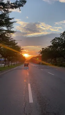 singapura bagian barat #sunset #batam #batamtiktok #sunsetlover #sunsetvibes 