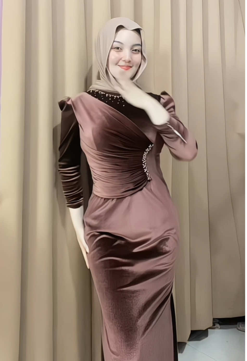 #fyp #rekomendasidress #dresskondangan #dressmermaid #dresslebaran 