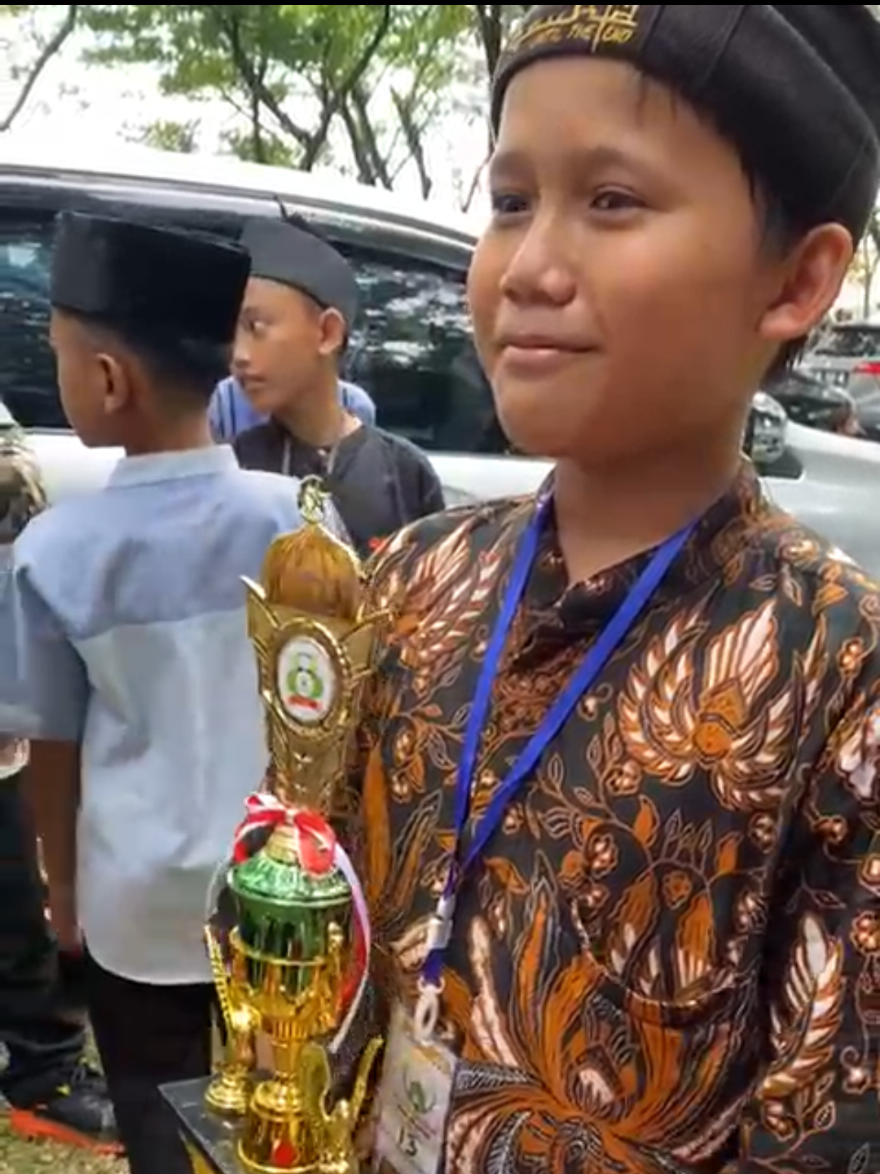 Alhamdulillah  Ananda Hifdzil 5E #sdithidayaturrahmanmasaran Debut lomba #MAPSI cabang BTAQ Tingkat Kab. #Sragen langsung pecah telur🥰 #dinaspendidikan  #jawatengah 
