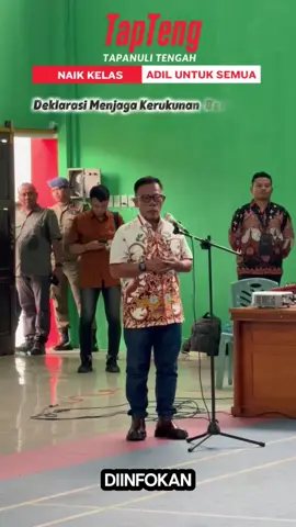 Deklarasi Menjaga Kerukunan Beragama, Bupati Tapanuli Tengah: Negara Hadir Melindungi Rakyat Bupati Tapanuli Tengah Masinton Pasaribu, SH, MH pimpin Rapat Koordinasi dengan Wakil Bupati Tapanuli Tengah Mahmud Efendi, Forkopimda, Tokoh Masyarakat, Tokoh Agama, Tokoh Pemuda tentang menjaga Harmonisasi Toleransi Beragama, Berkeyakinan dan Berbudaya yang digelar di GOR Barus, Sabtu (20/09/2025). Bupati Tapanuli Tengah menyampaikan, Hari ini kita berkumpul tentu dalam rangka meneguhkan Kebhinekaan kita di Tapanuli Tengah. Kenapa hari ini kita hadir disini, karena kemarin saya mendapatkan informasi tentang pelarangan pelaksanaan Maulid Nabi Muhammad SAW 1447 H/2025 M di Kecamatan Barus ini. Bupati Tapanuli Tengah menegaskan, Penghormatan kita terhadap keberagaman, toleransi kita terhadap berbagai perbedaan jangan sampai dirusak karena hanya persoalan-persoalan politik. - Mari bergandengan tangan, hormati perbedaan, rajut persatuan, dan bersama membangun Tapanuli Tengah! 💪 😇🤝 #TaptengNaikKelas #AdilUntukSemua #Lestari #Berkeadaban