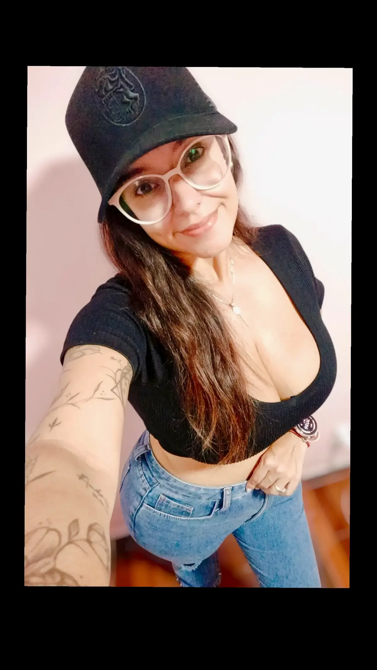 No es filtro, es actitud. #LeonaConActitud   #SoyDeCaracas   #EstiloCaraquista   #Viral  #TikTokVenezuela 