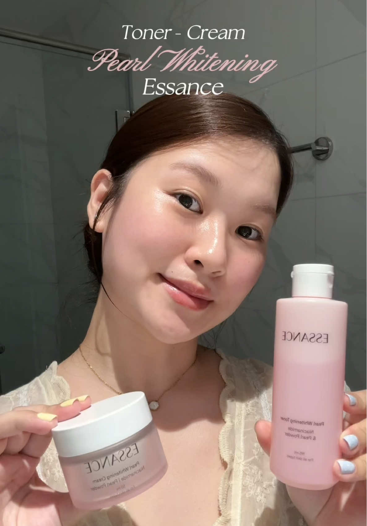 🎀🫧✨ ẻm giúp da mềm ẩm yêu lắm lắm luôn!!! #nguyetbusine #essance #skincareroutine #duongsangda 