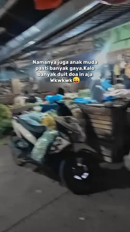 anguak-angguak.geliang-geliang...Paniang paniang🤣#capcut 