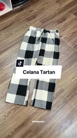 Ready stock celaa tartan hitam putih #celanatartan #readystock #celanamurah #tartanpants #rekomendasicelana 