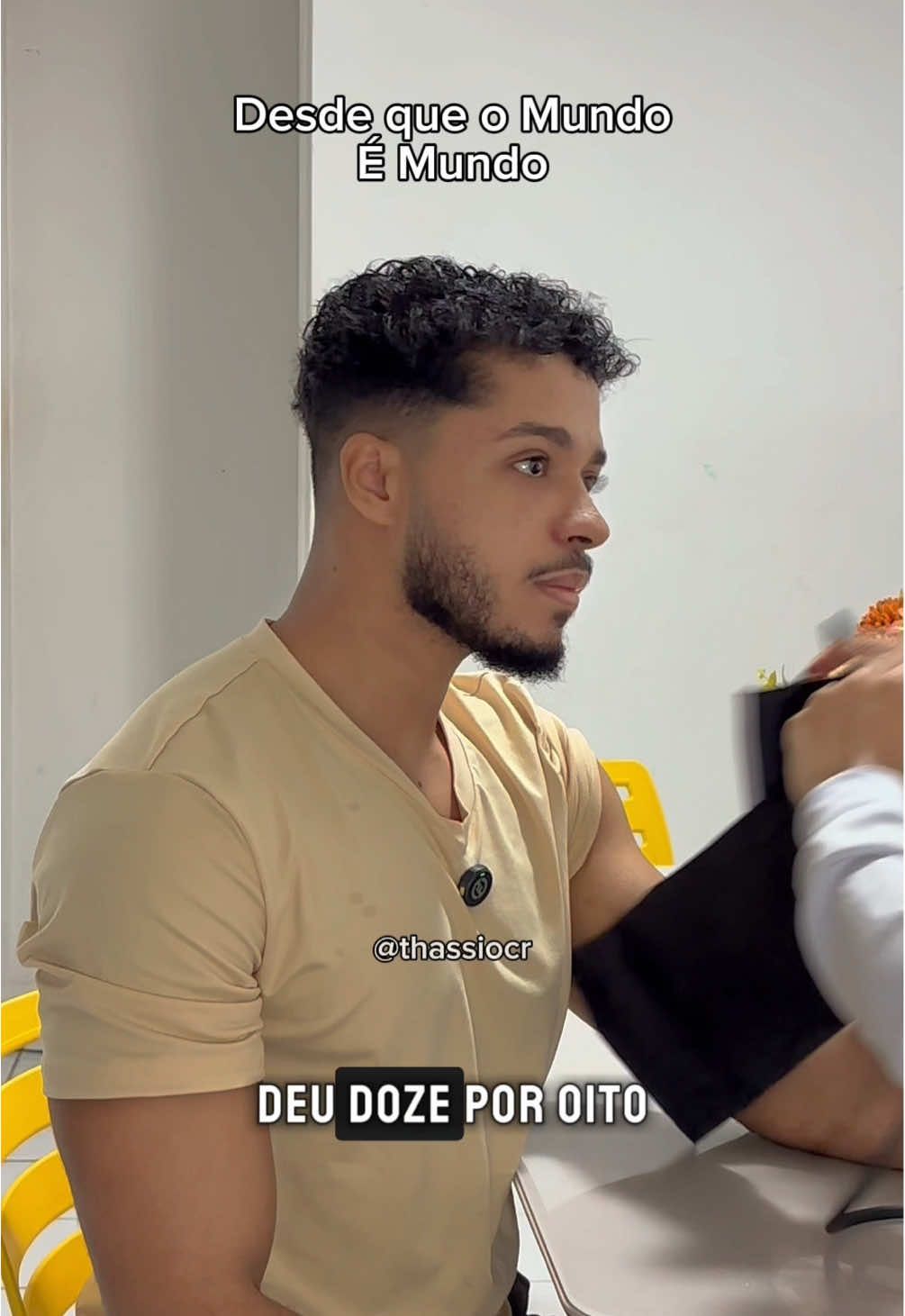 Como assim 12x8 não é mais pressão normal??? Na minha vez???  Com a diretriz atualizada maior que ou igual a 120/80 é pré hipertensão, você não precisa tomar remédio, mas precisa mudar seus hábitos de vida. Praticar exercícios físicos, mudar dieta e para com hábitos que provoquem prejuízo à saúde.  ________________________ #med #medicina #saude #pressão #hipertensão 