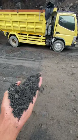 OTW@Guwa wijaya construction #beton #fyppppppppppppppppppppppp #pasir #tambangpasirmerapi 
