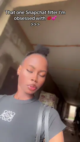 #fypシ゚ #red aesthetic light 🥹❤️#viraltiktok #blowthisupforme #tiktok 