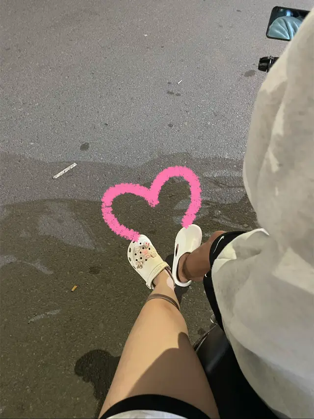 Em rất là thương anh!